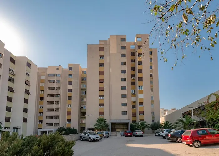 Blue Vision Apartment Split